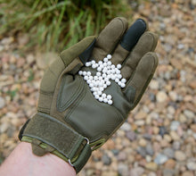 Load image into Gallery viewer, 6mm .32g Biodegradable Airsoft (4000 rounds White)